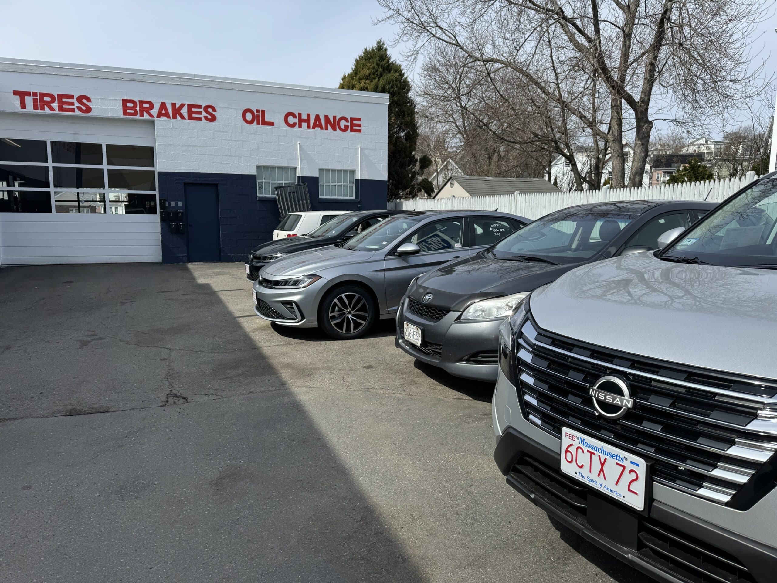 Broadway Motors Airport Parking - Gallery 1